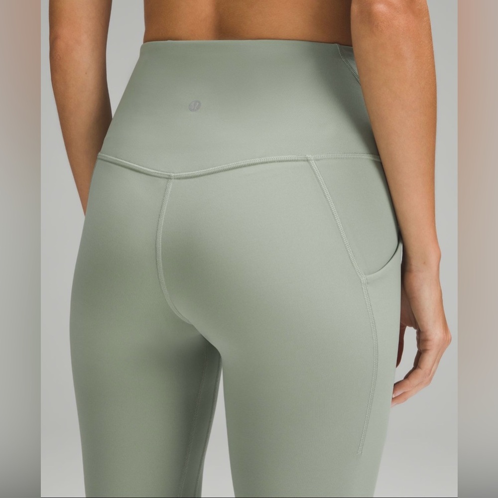 Wunder Train High-Rise Tight with Pockets 28" in palm court - Picture 4 of 5